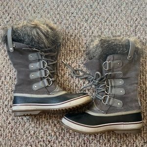 Sorel Joan of Arctic Boots - Grey Size 8